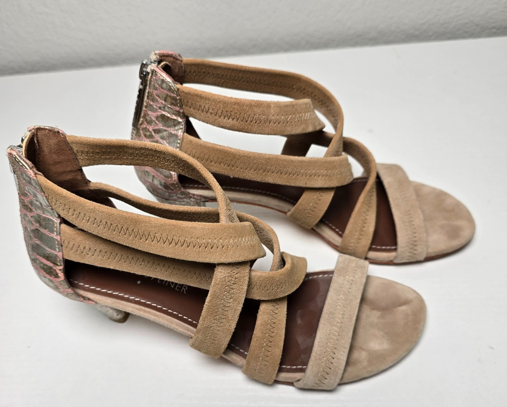 Donald J Pliner Vida Suede Cross Strap Sandals 6.5 M Beige Made in Italy